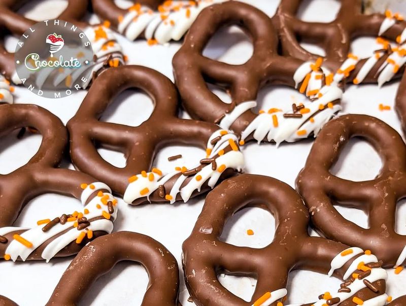Chocolate-Dipped Pretzels