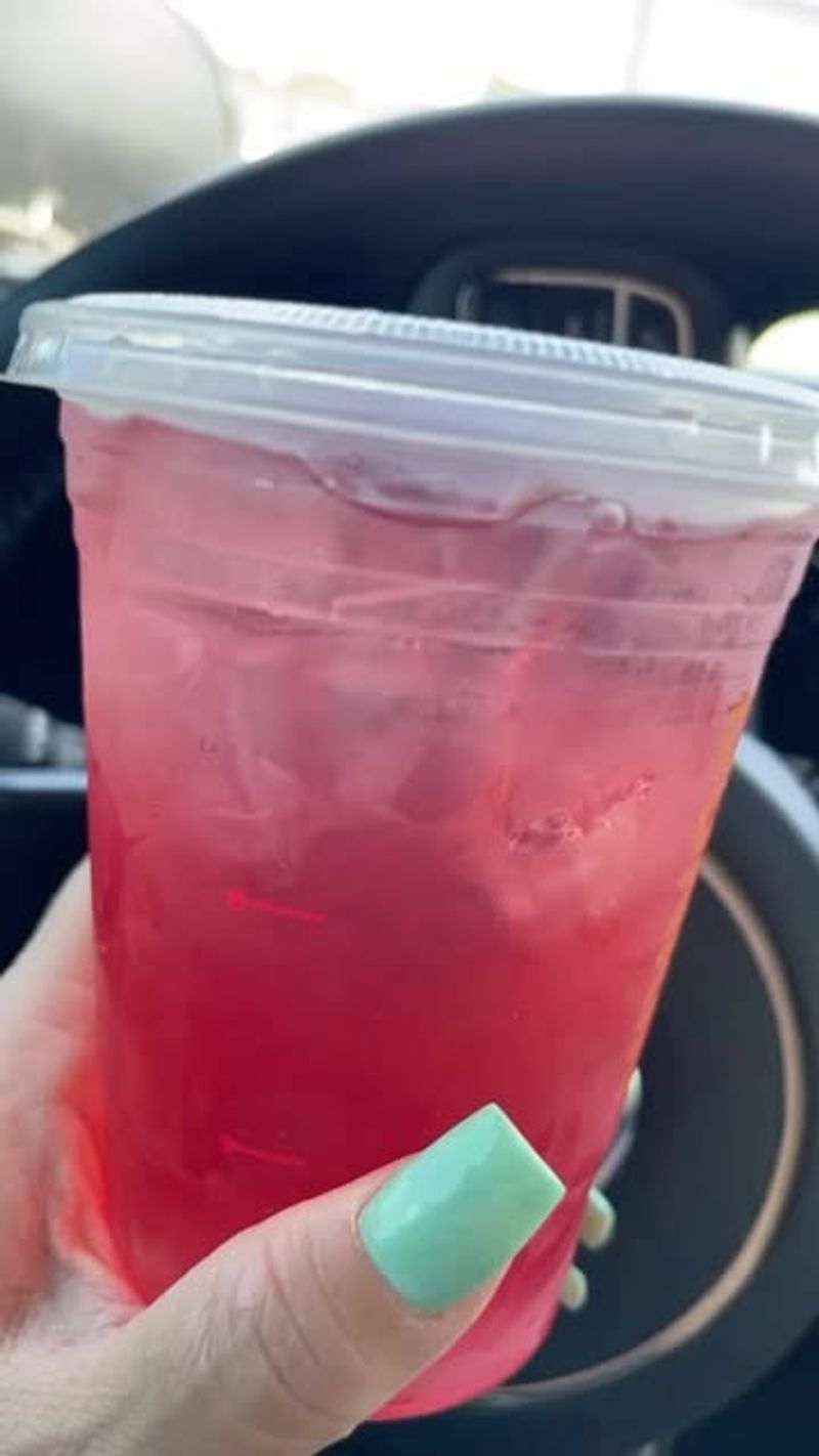 Strawberry Dragonfruit Refresher
