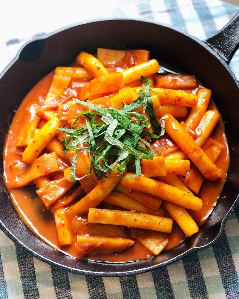 Tteokbokki (South Korea)