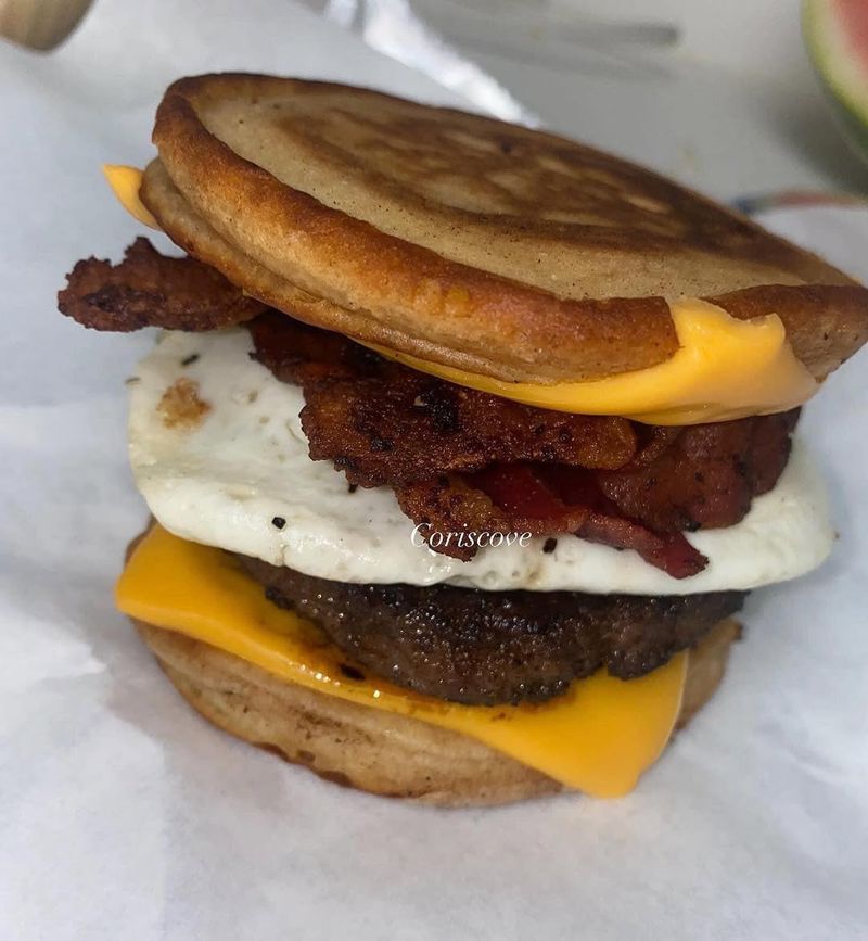 McGriddle (Bacon, Egg & Cheese)