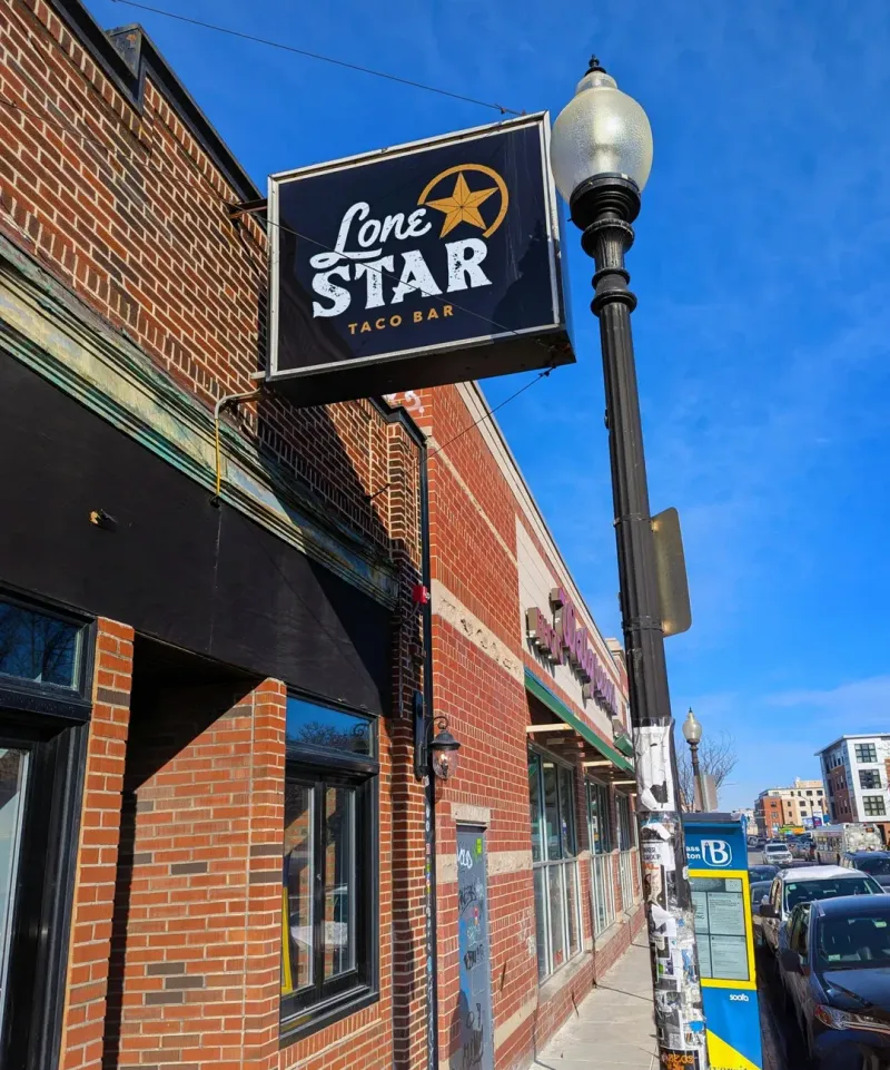 Massachusetts - Lone Star Taco Bar