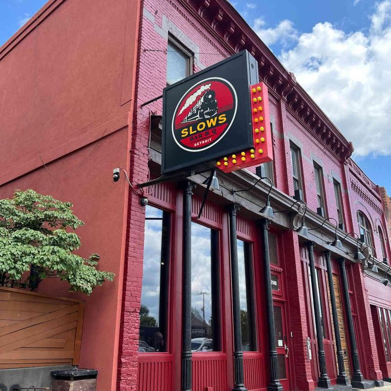Michigan - Slows Bar BQ