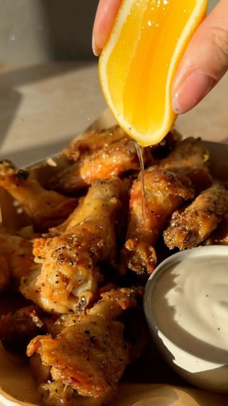 Mayo Lemon Pepper Wings