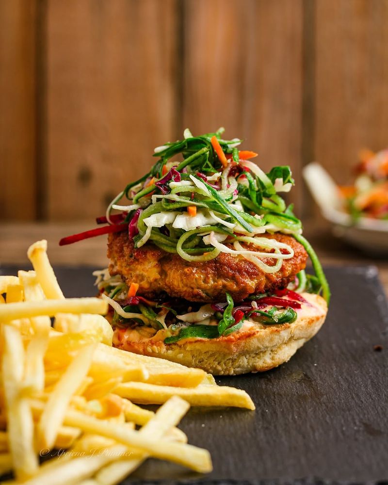 Crunchy Mayo Slaw Burger