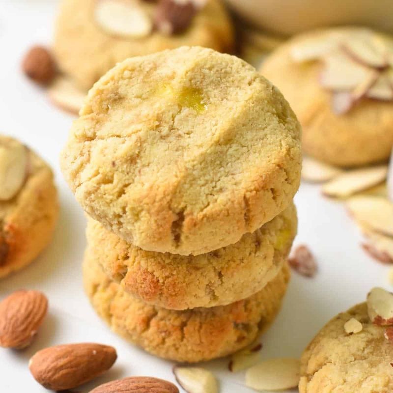 Almond Banana Crunch
