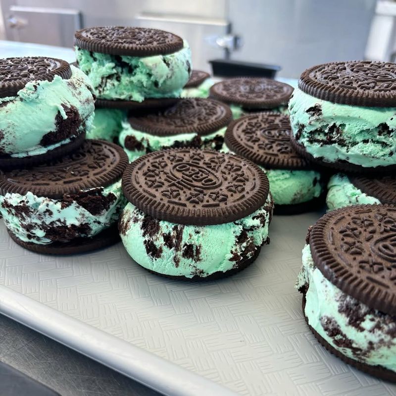 Mint Ice Cream Sandwiches