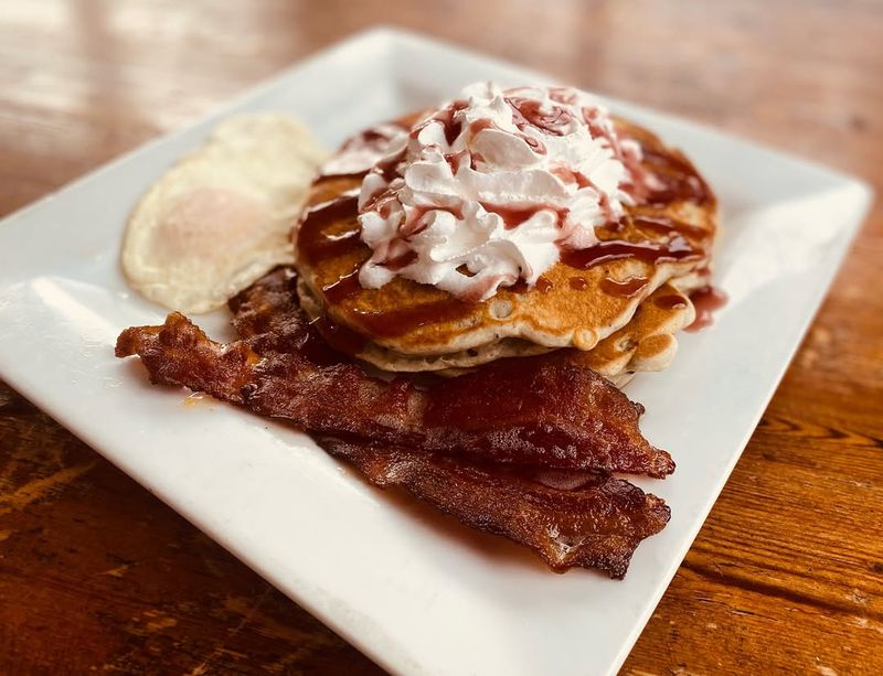 Montana: Huckleberry Pancakes
