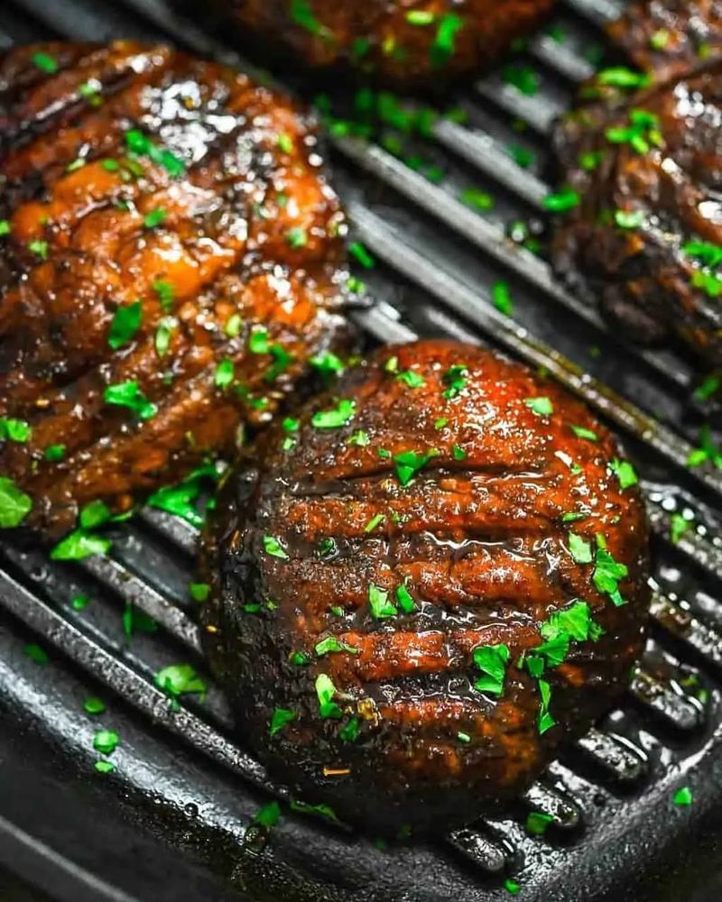 Mushrooms (Portobello, Grilled) (~530mg Per Cap)