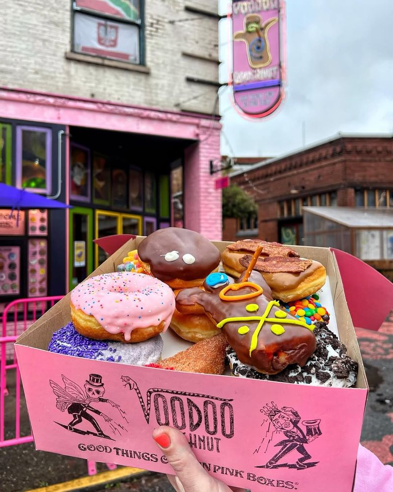 Oregon - Voodoo Doughnut