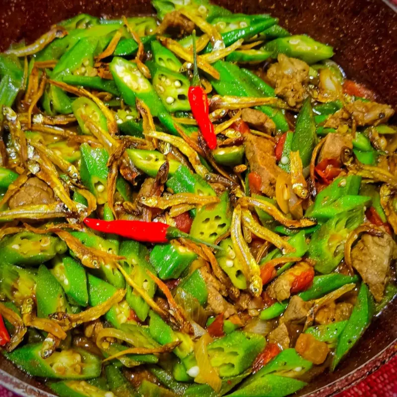 Okra And Ham Stir-Fry