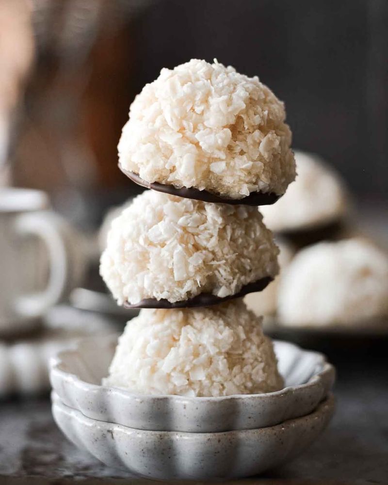 Coconut Macaroon