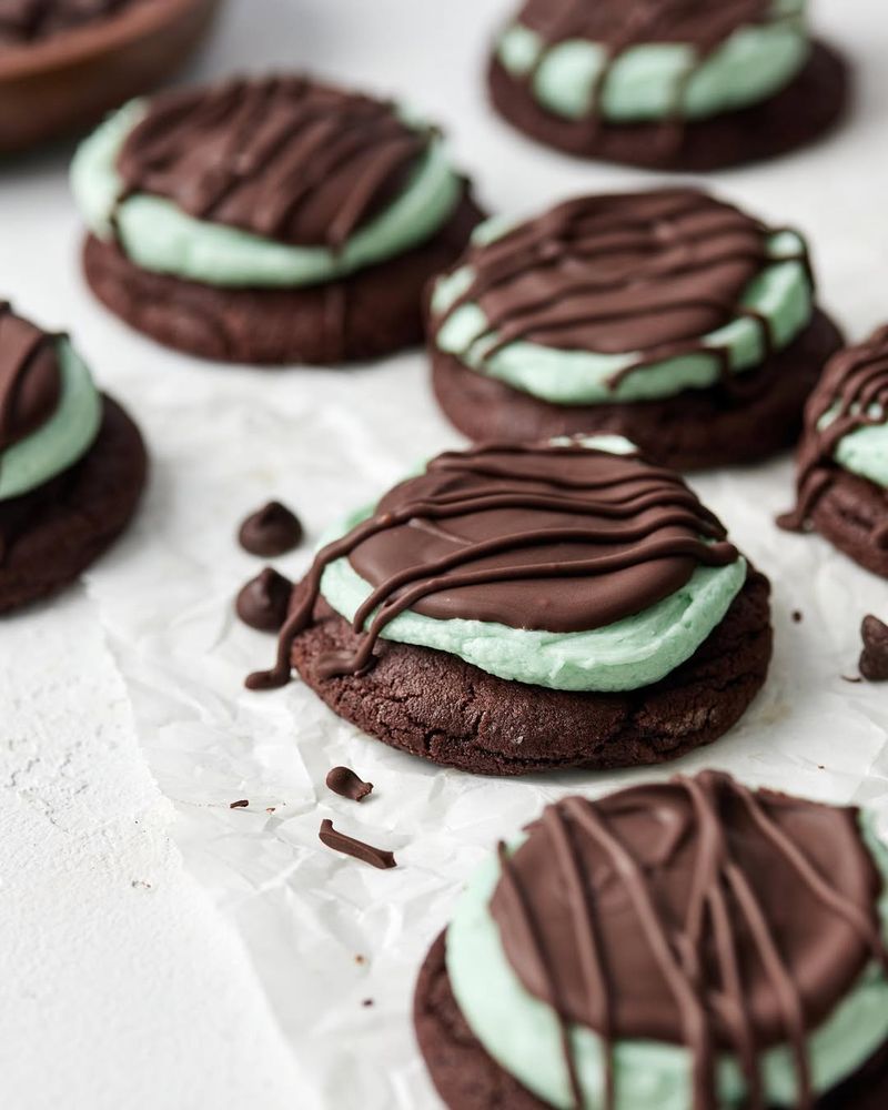 Mint Chocolate Chip Cookies
