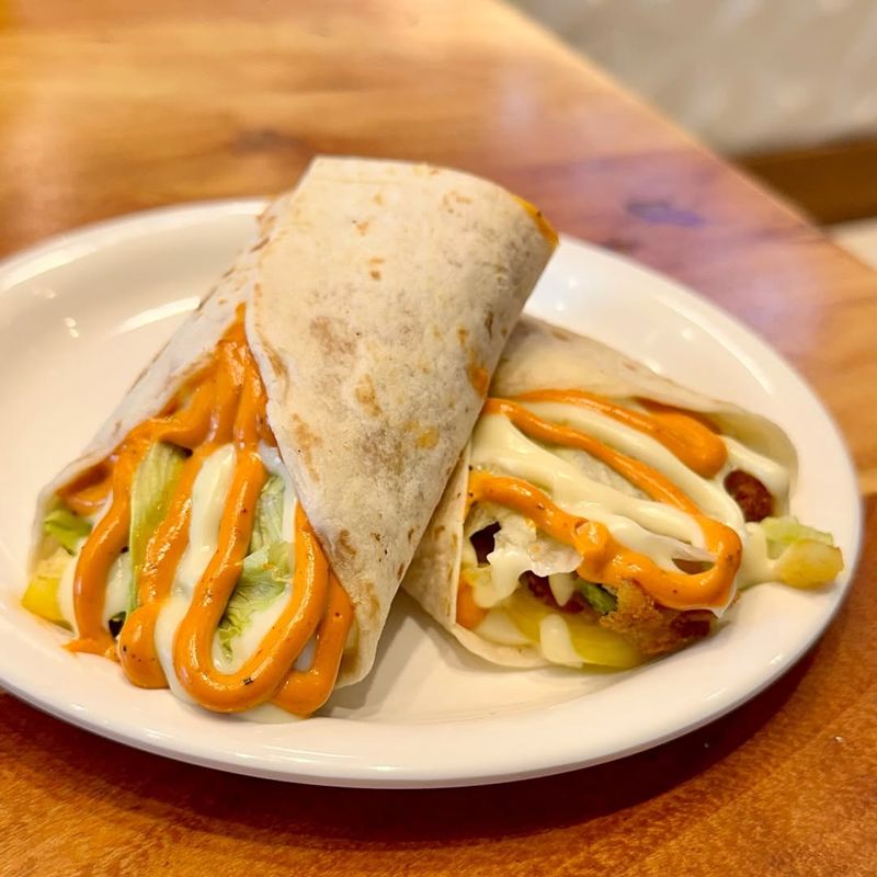 Thousand Island Chicken Wrap