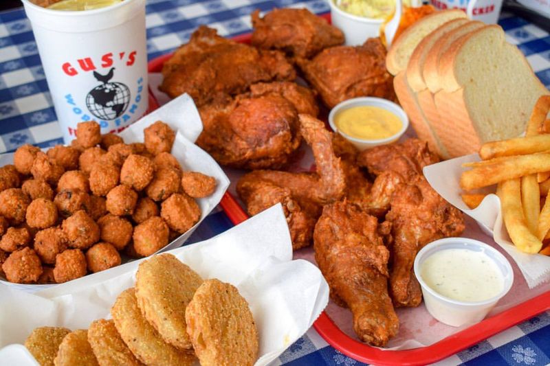 Tennessee - Gus's World Famous Fried Chicken