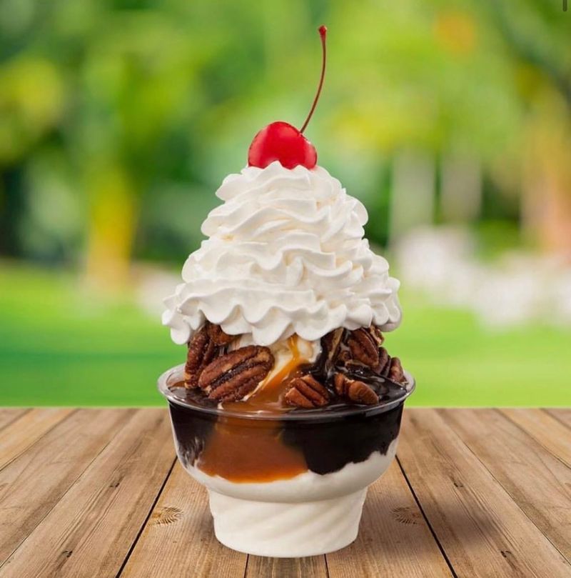 Milkshakes & Ice Cream Sundaes