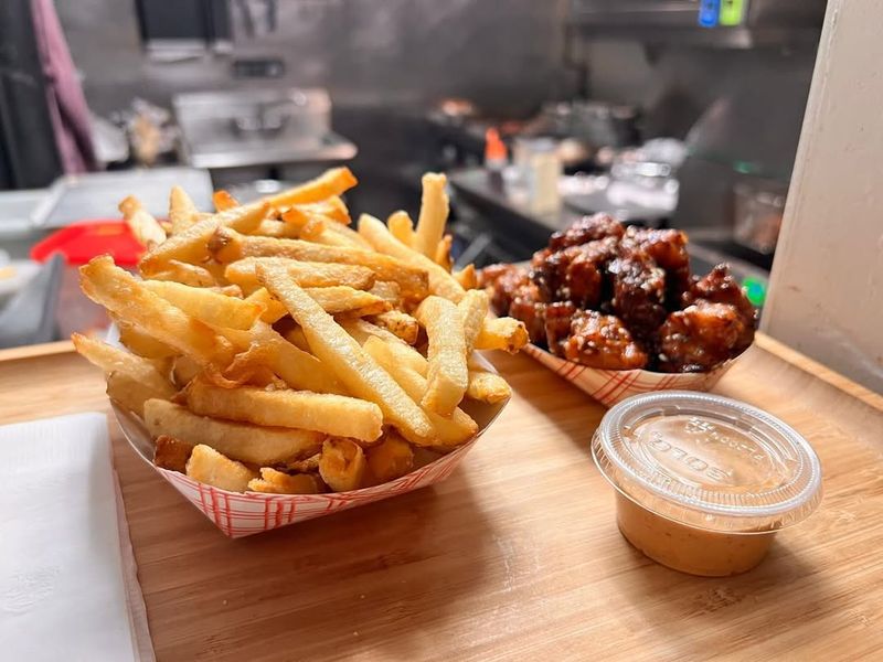 Beach Fries With Vinegar