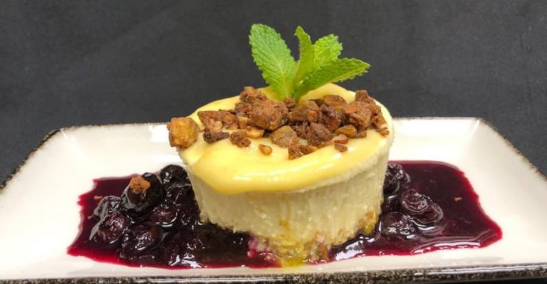 These Cheesy Grit Cakes Have The Crispiest Edges