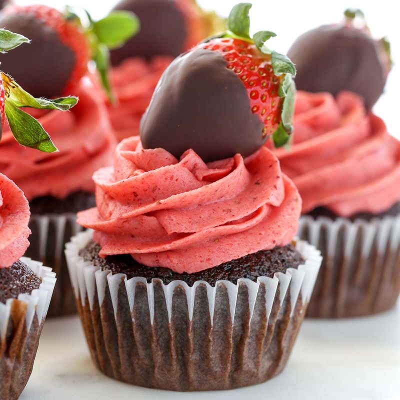 Chocolate Strawberry Cupcakes