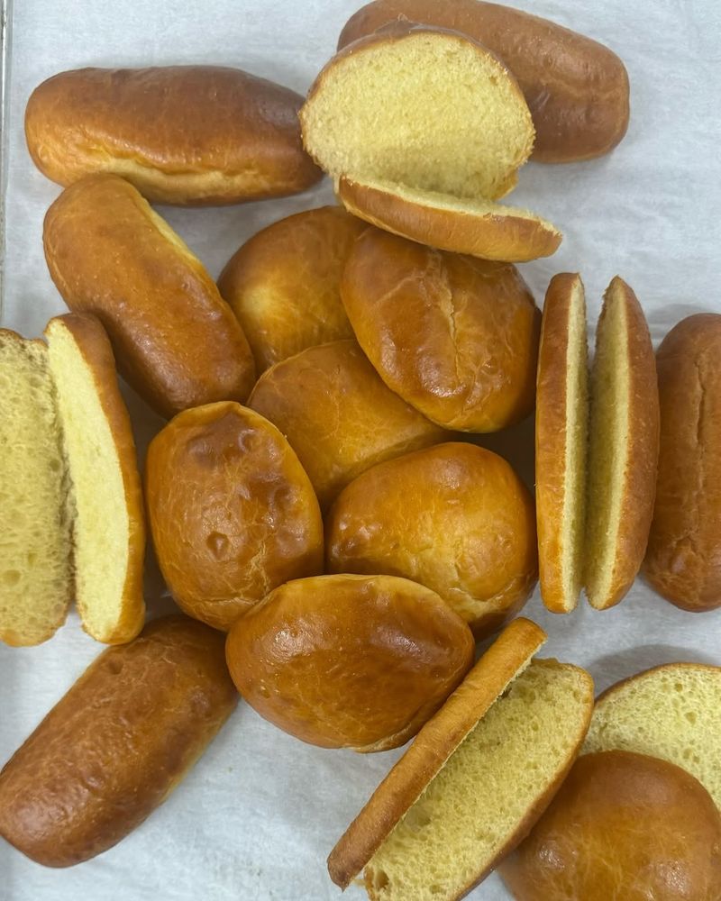 Arnold Brioche Hot Dog Buns