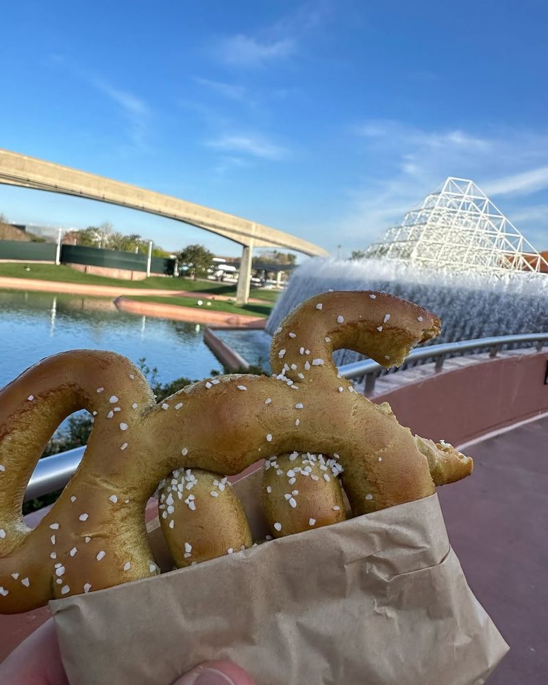 Overrated: Mickey Pretzel