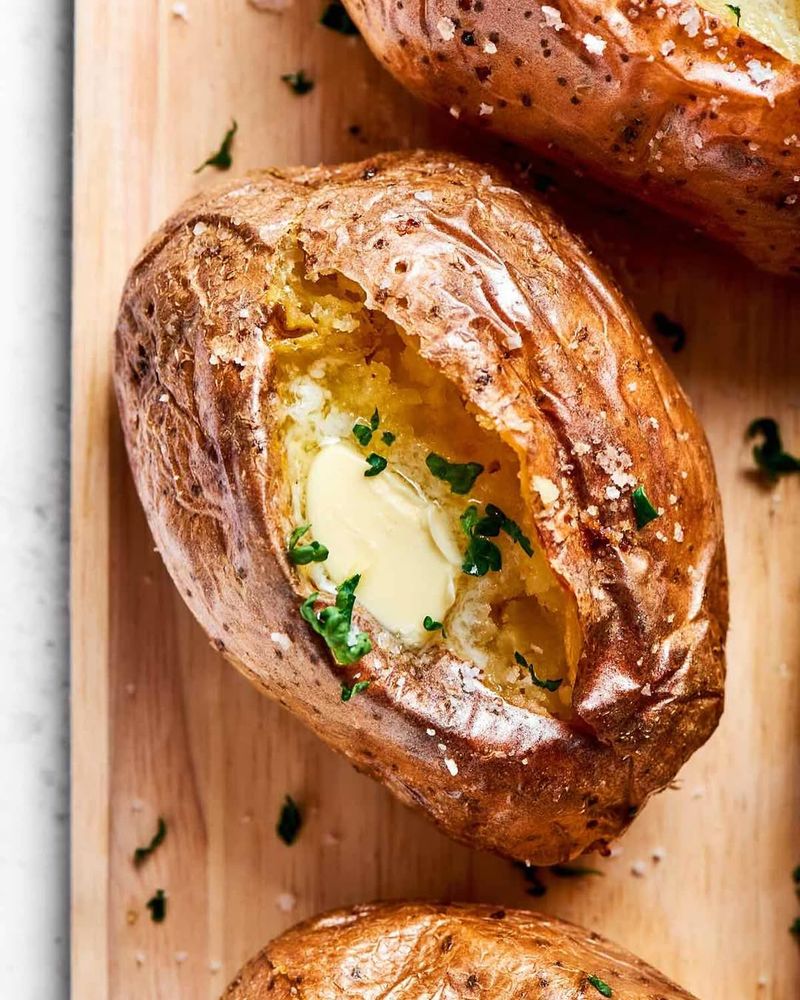 Potatoes (With Skin) (~925mg Per Medium Baked Potato)