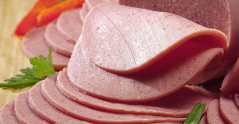 13 Unhealthiest Deli Meats You Should Think Twice About Before Eating Again(And 4 That Deserve A Hard Pass)