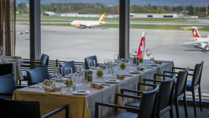 17 Best Airport Eateries Loved By Frequent Flyers
