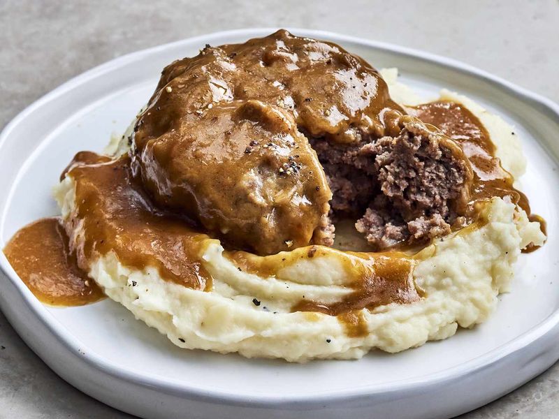 Salisbury Steak With Gravy And Mashed Potatoes