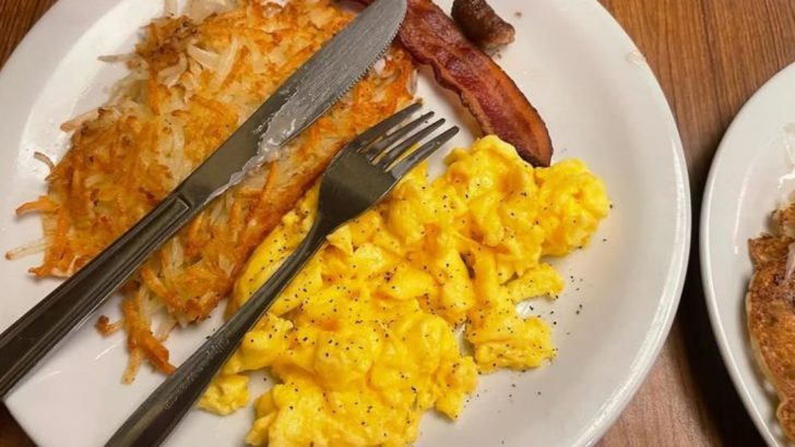 27 Chain Restaurants That Have The Best Scrambled Eggs
