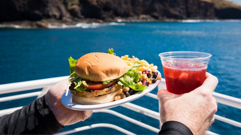 9 Foods To Avoid On A Cruise And 6 You Should Order Instead