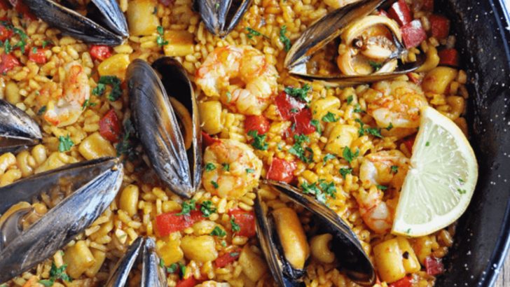 9 Tastiest Dishes In The World You Must Try At Least Once In Your Lifetime (And 7 You’re Better Off Avoiding)