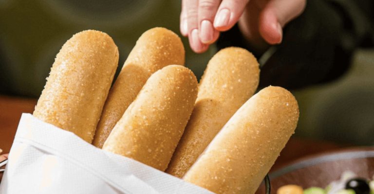 Are Olive Garden Breadsticks Vegan? Here Are The Facts