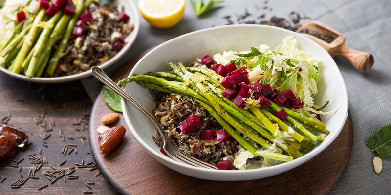 Asparagus And Almond Pilaf