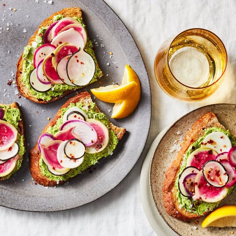 Avocado Toast With Radishes