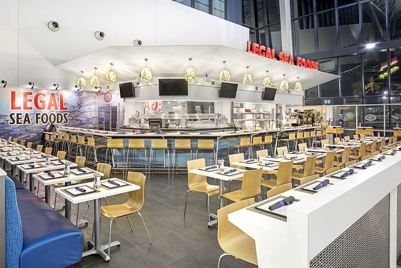 Legal Sea Foods – Boston Logan International Airport (BOS)