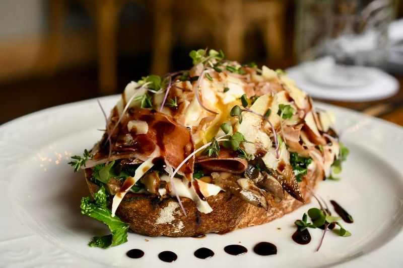 Mushroom And Kale Toast