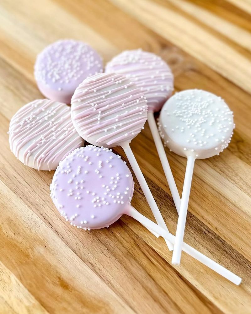 Vanilla Bean Marshmallow Pops