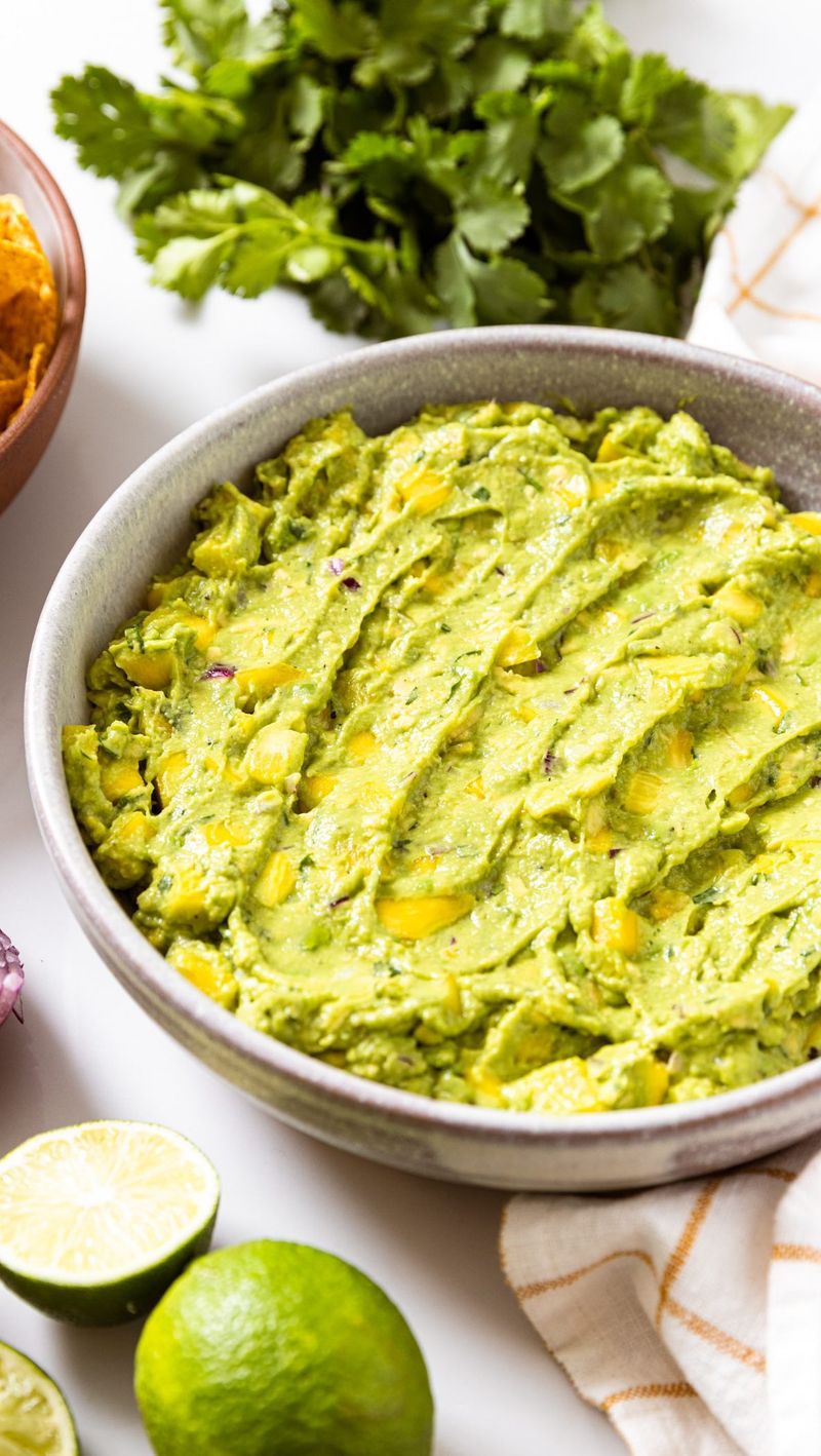 Guacamole With Fresh Lime And Cilantro