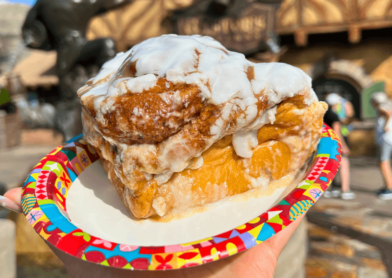 Gaston's Tavern Cinnamon Roll (Magic Kingdom)