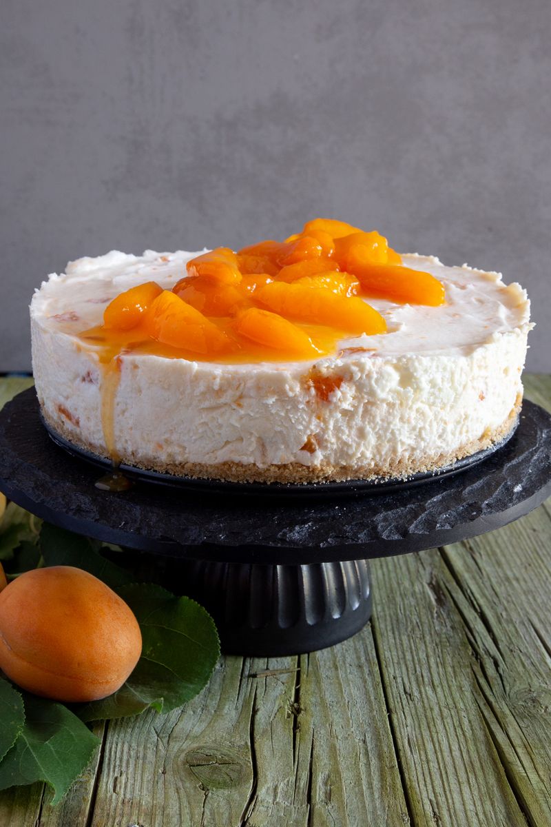 Apricot Almond Cheesecake