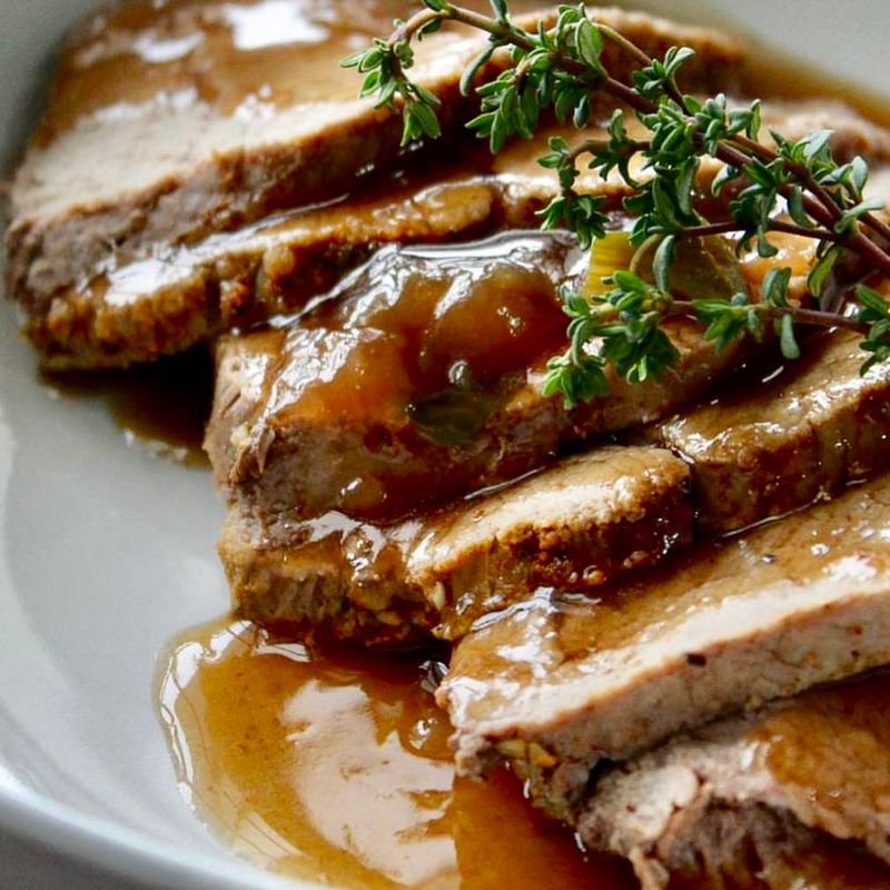 Roast Beef With Gravy