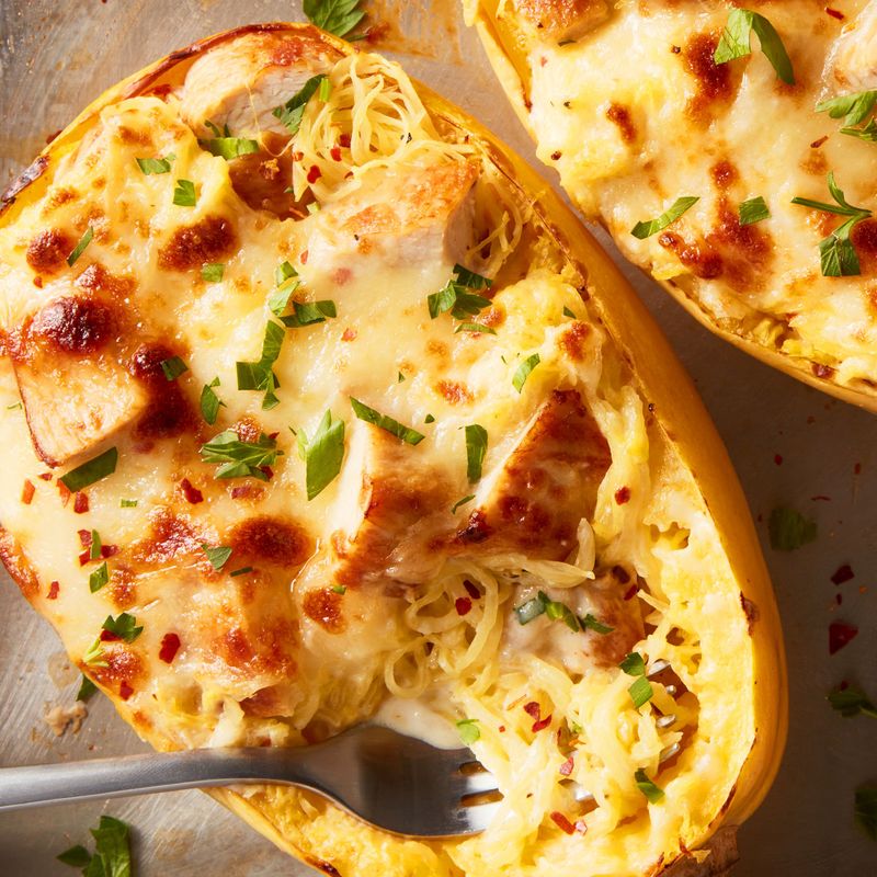 Chicken Alfredo Spaghetti Squash Boats