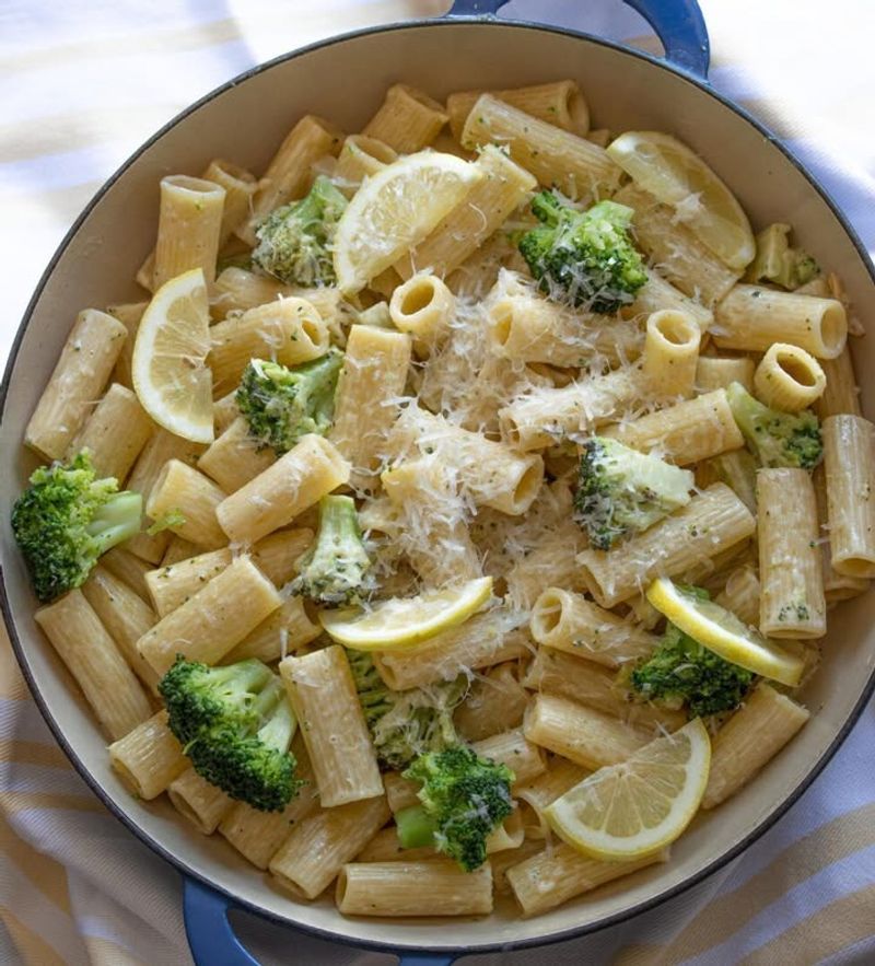Pasta With Broccoli And Lemon