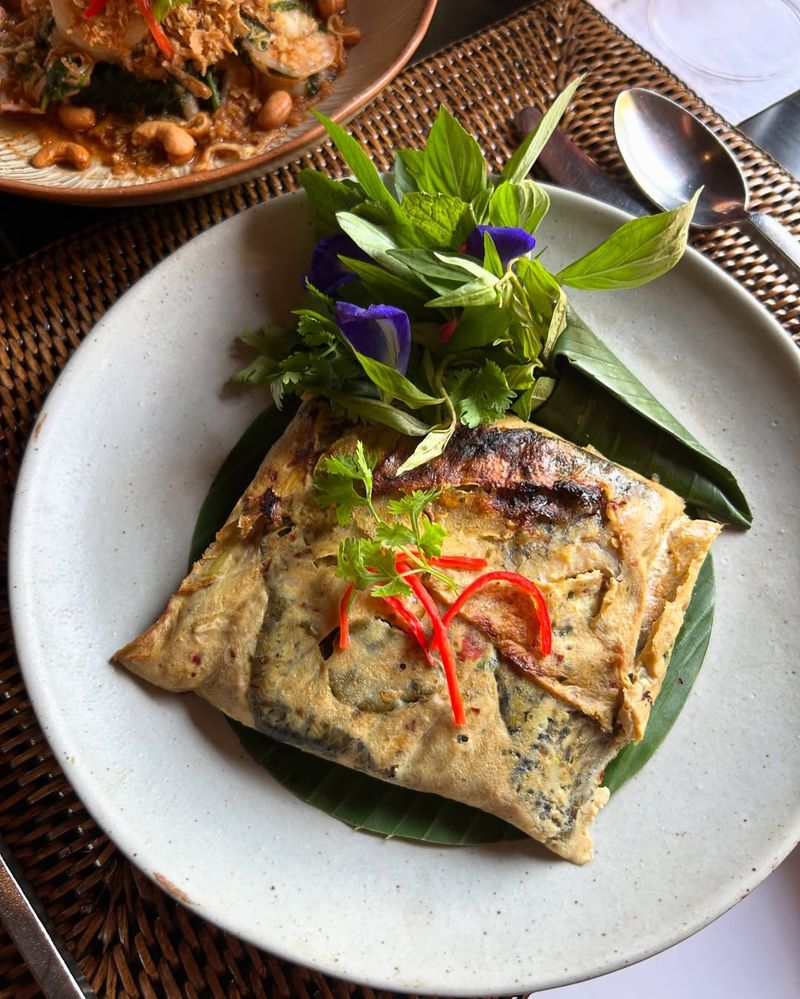 Thailand: No Forks, Please!