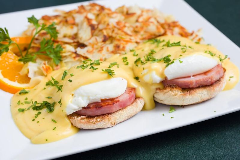 Eggs Benedict With Hollandaise