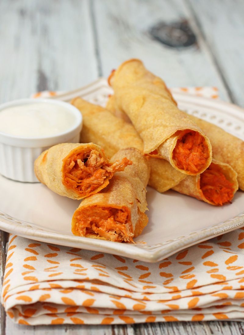 Buffalo Chicken Tortilla Bites