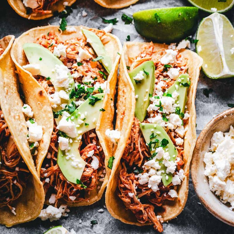 Smoky Chicken Tinga Tacos