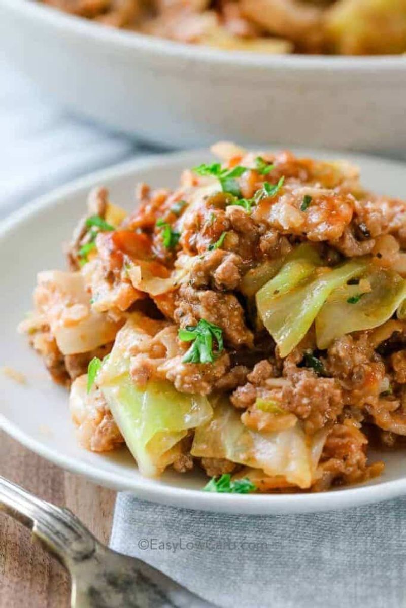 Cabbage Stir-Fry With Ground Pork