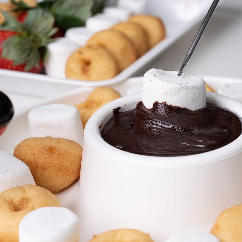 Doughnut Fondue