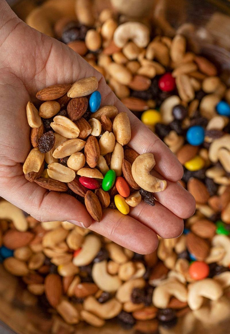 Raisin And Peanut Trail Mix (Heavy On The Raisins)
